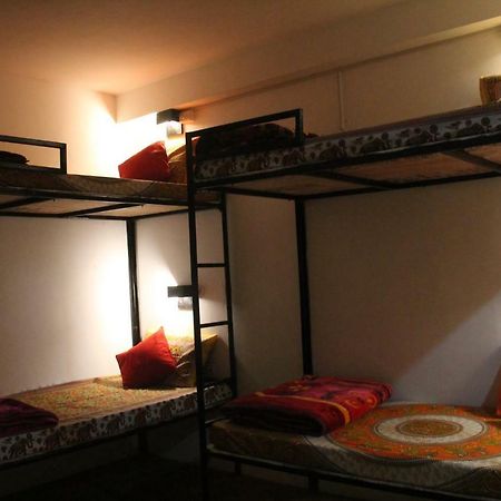 Bros Hostel Manali Екстериор снимка