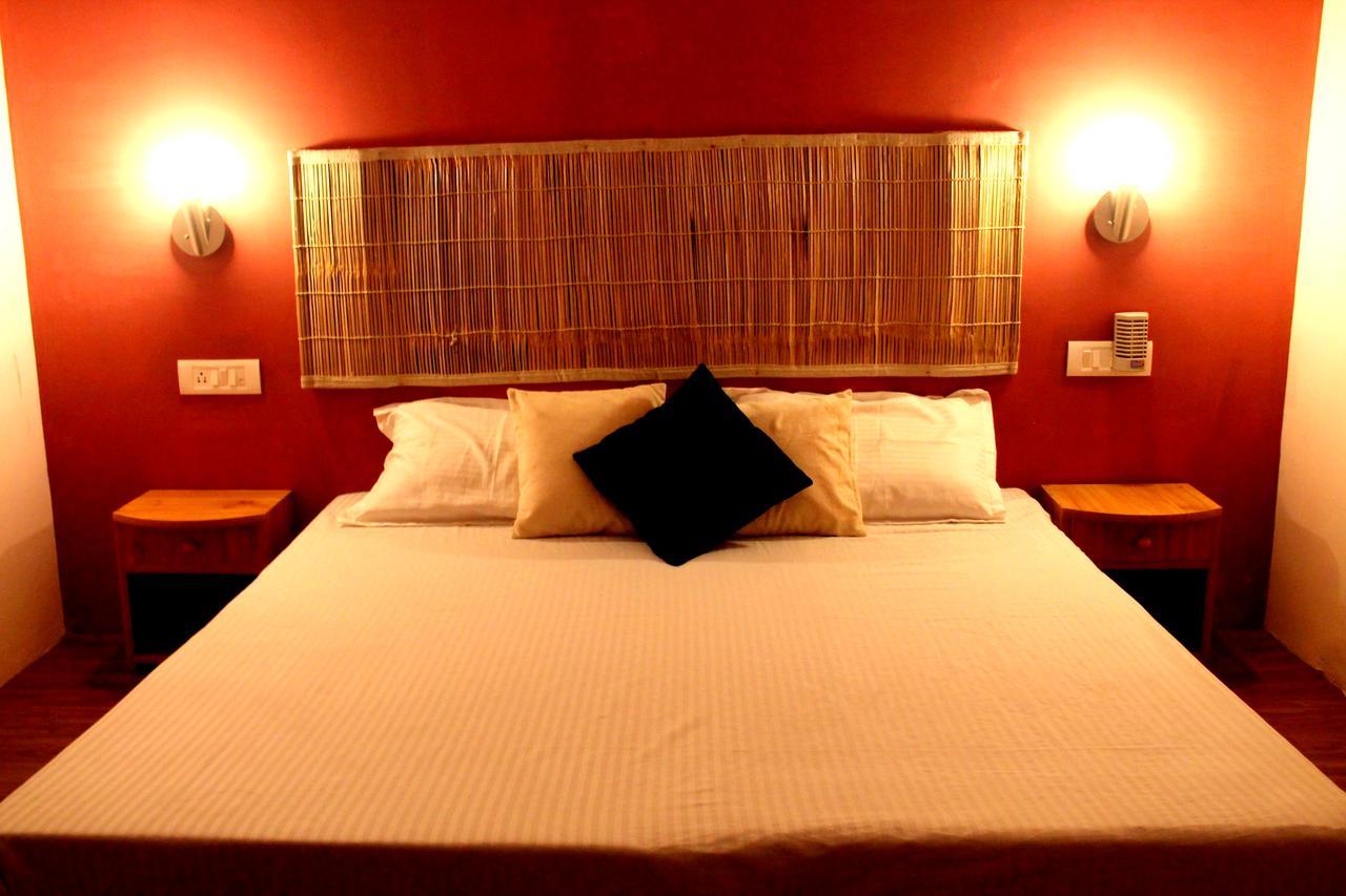 Bros Hostel Manali Екстериор снимка