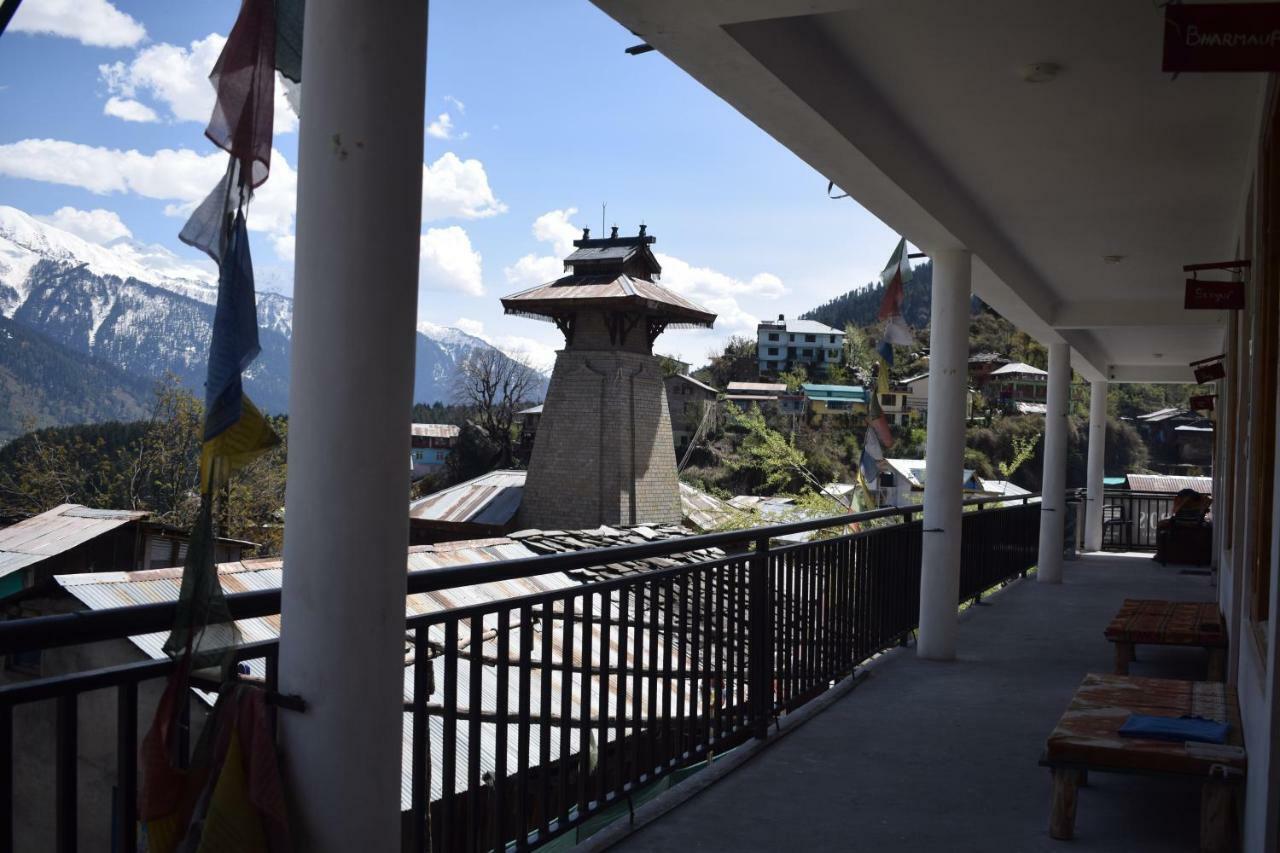 Bros Hostel Manali Екстериор снимка